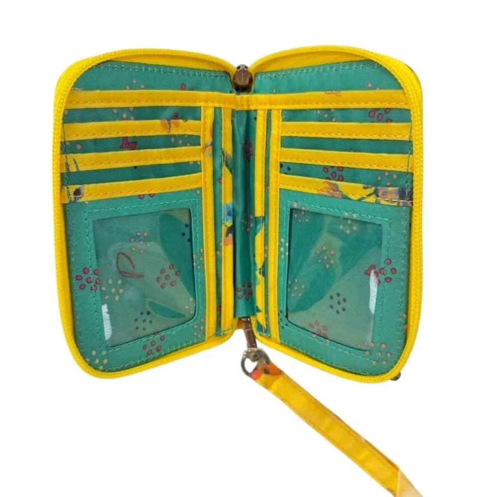 lug vibrant yellow